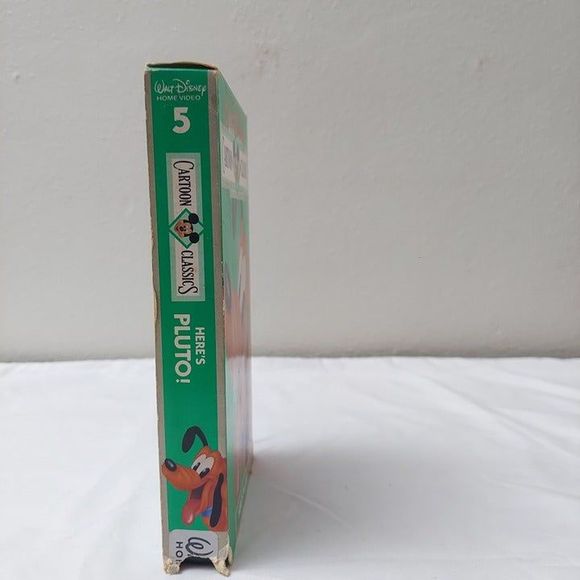 Walt Disney Cartoon Classics Volume 5 Here's Pluto VHS Video Tape 1991 - Picture 4 of 6
